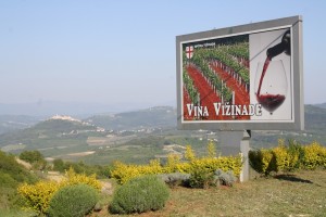 Am Ortseingang von Vižinada